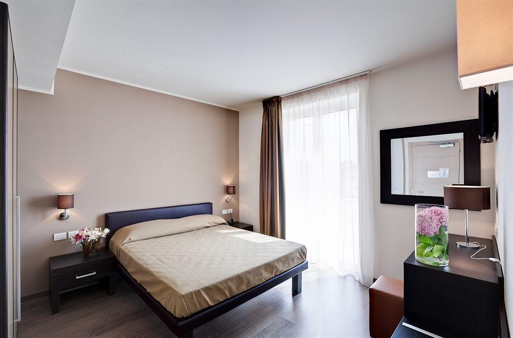 Hotel Acquadolce Peschiera del Garda Dış mekan fotoğraf