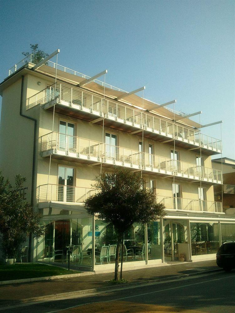 Hotel Acquadolce Peschiera del Garda Dış mekan fotoğraf