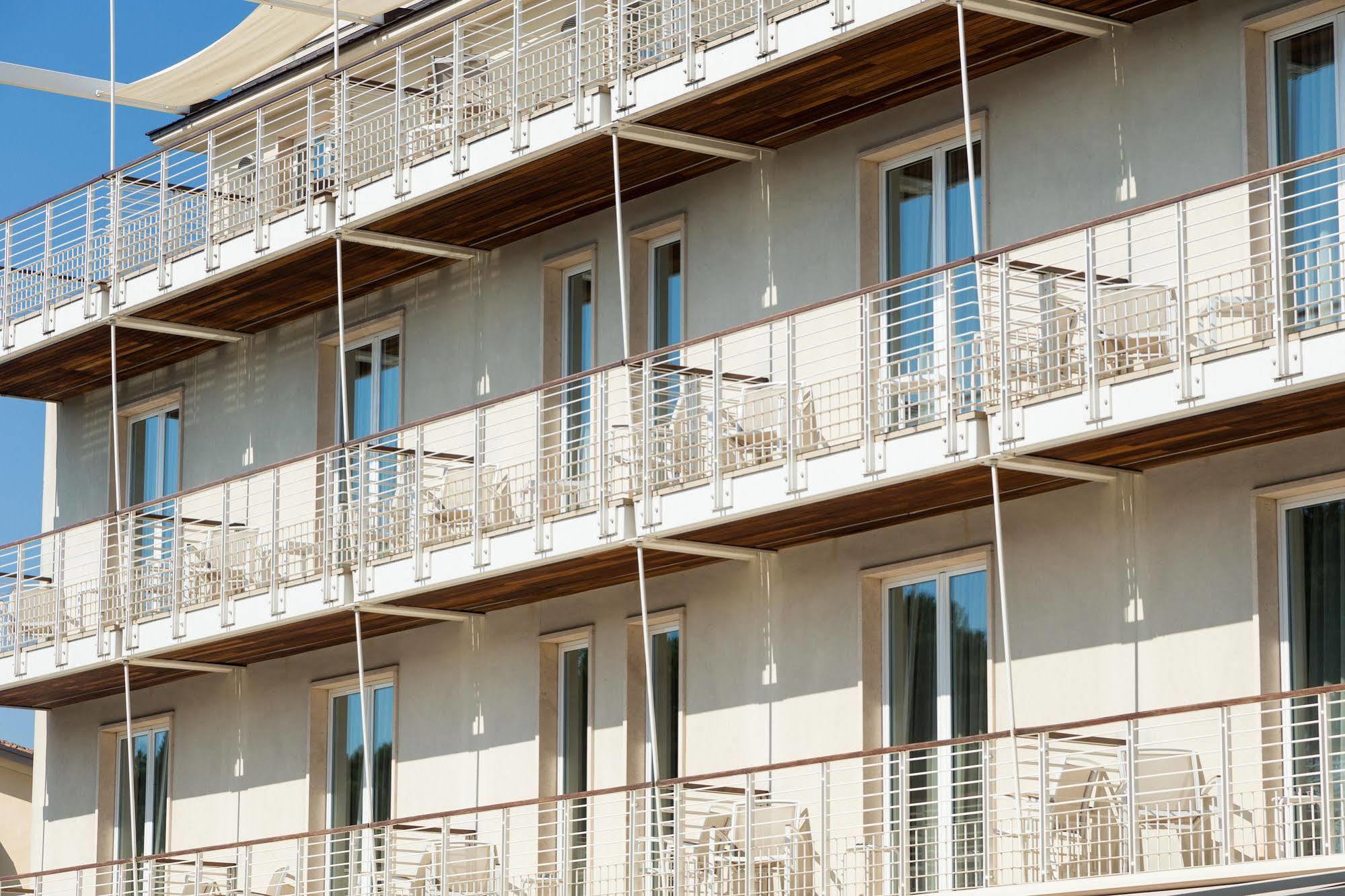 Hotel Acquadolce Peschiera del Garda Dış mekan fotoğraf