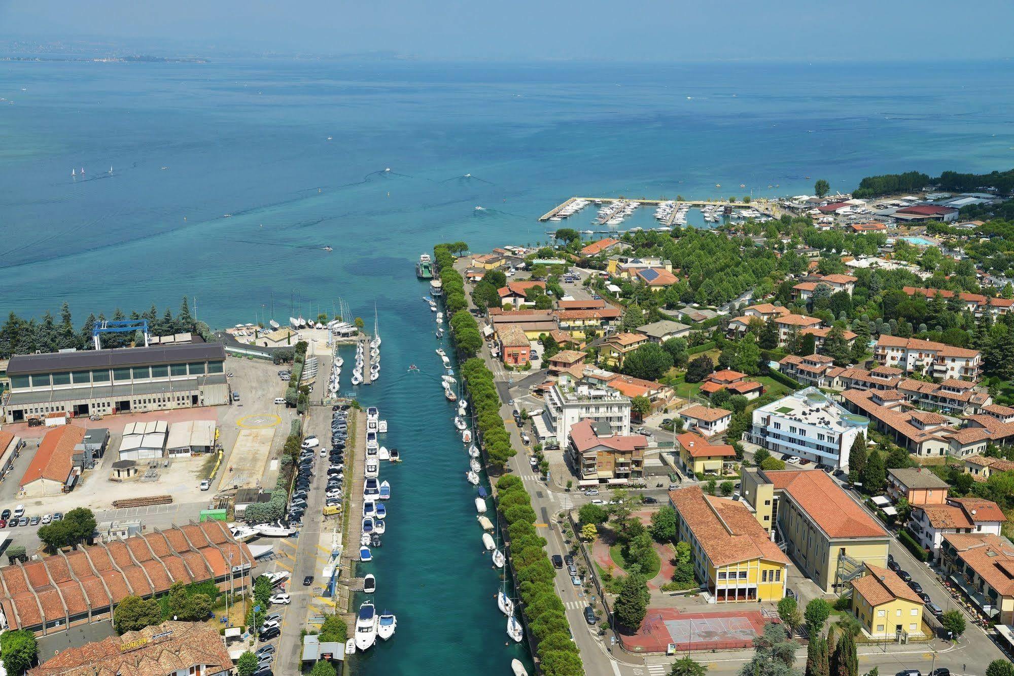 Hotel Acquadolce Peschiera del Garda Dış mekan fotoğraf